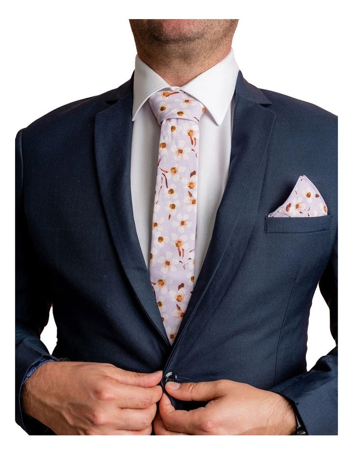 Peggy and Finn Wax Flower Bow Tie Gift Set in Purple