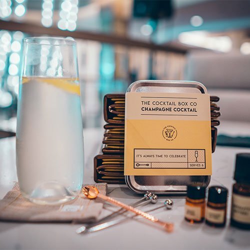 THE CHAMPAGNE COCKTAIL KIT