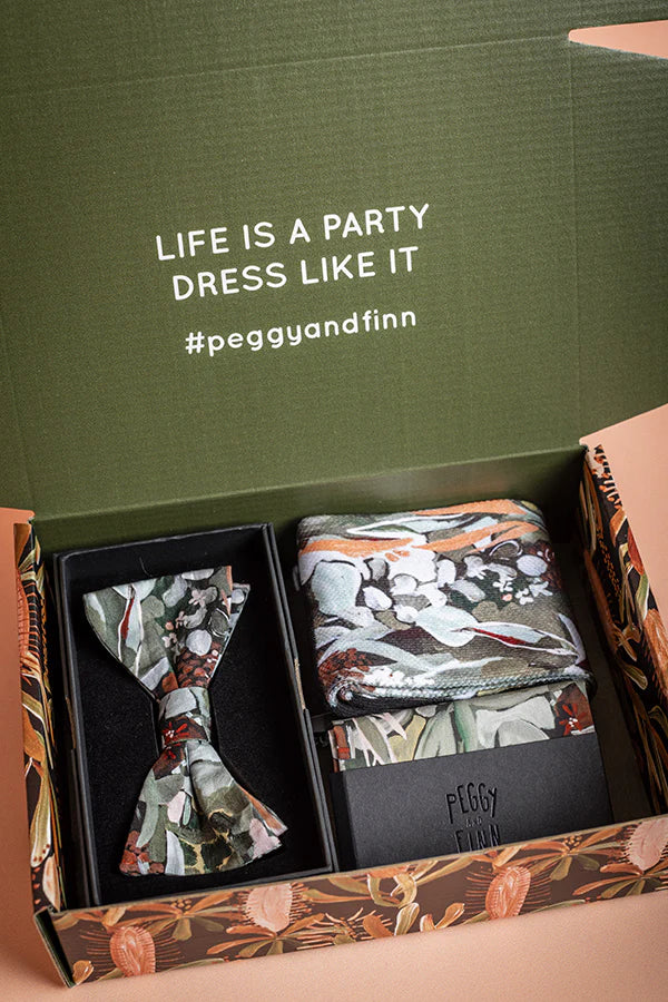 Peggy and Finn Bow Tie Gift Set Spotted Gum