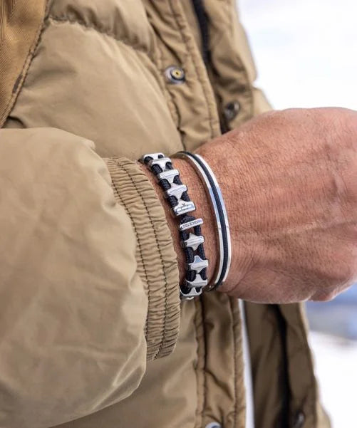 Pig and Hen Bracelet Bold Bob Navy Silver