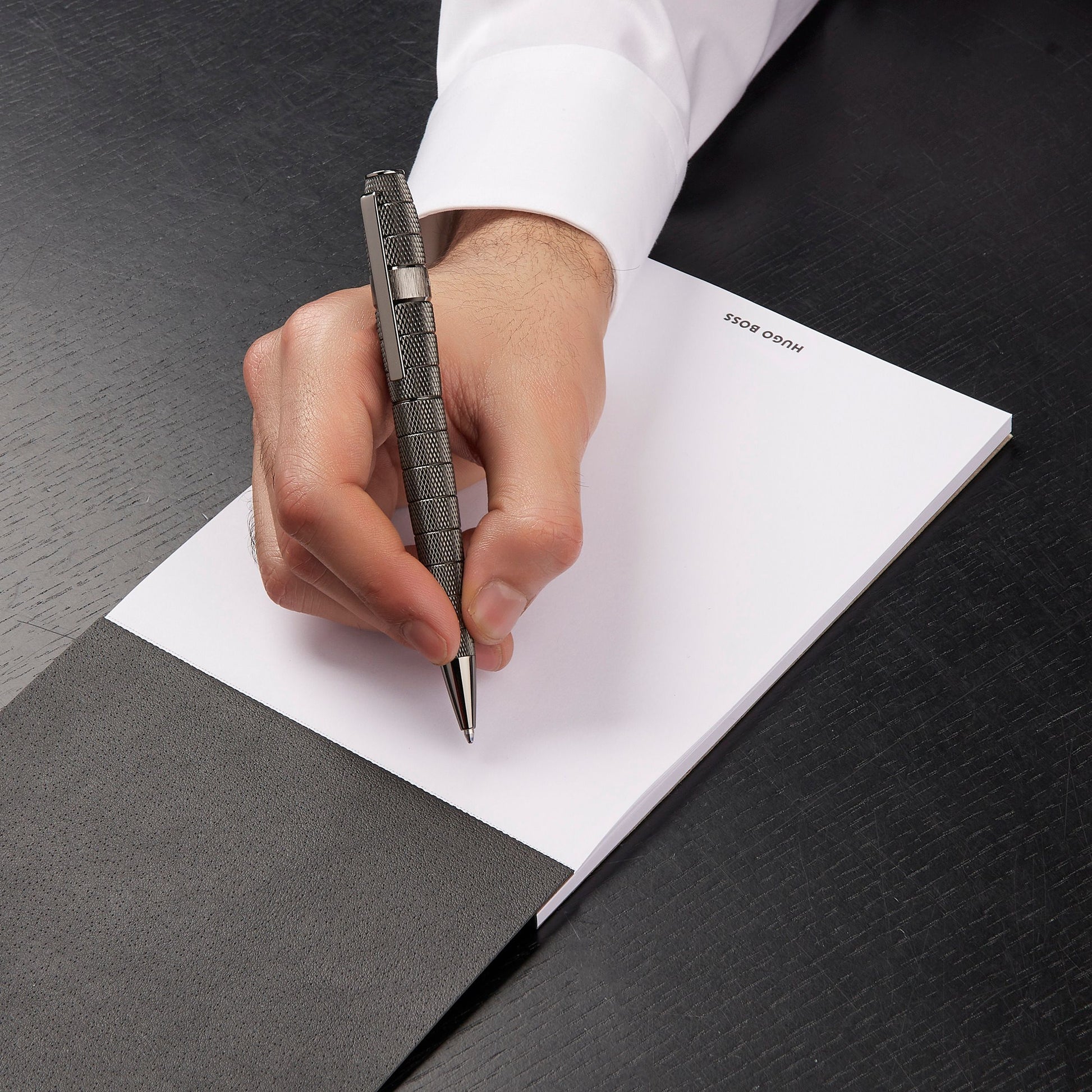 Hugo Boss Ballpoint Pen Quantum Gun