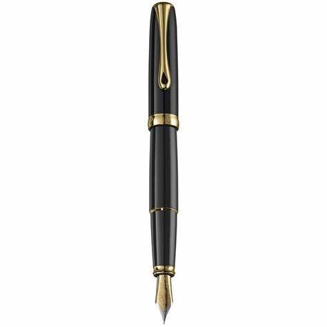Excellence A2 Black Lacquer Gold Trim M Fountain Pen