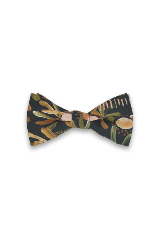 Peggy and Finn Grass Tree Black Bow Tie