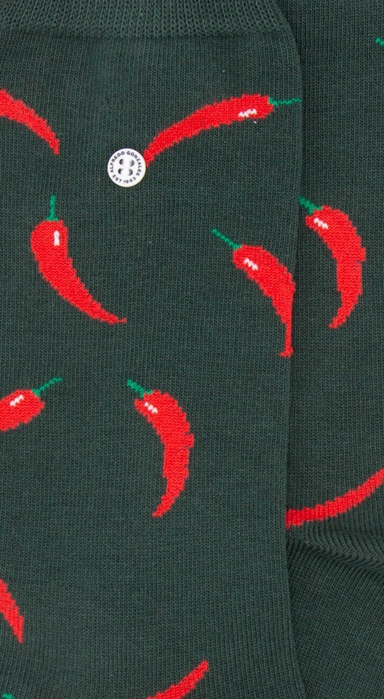 RED PEPPERS GREEN SOCKS - MEDIUM